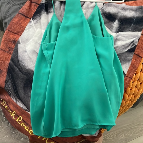 Flowy Racerback Top - Picture 2 of 2